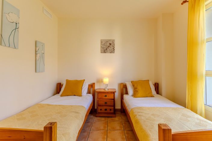 Image No.28-2 Bed Apartment for sale