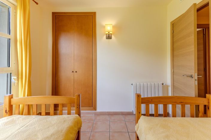 Image No.29-2 Bed Apartment for sale