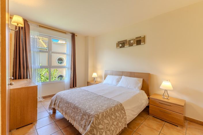 Image No.33-2 Bed Apartment for sale