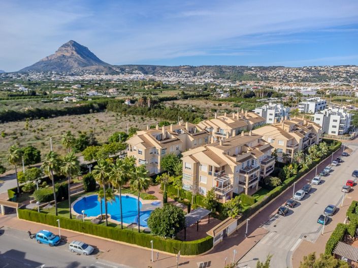 Image No.50-2 Bed Apartment for sale