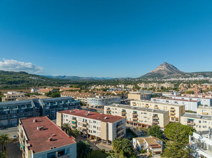 Image No.21-2 Bed Apartment for sale