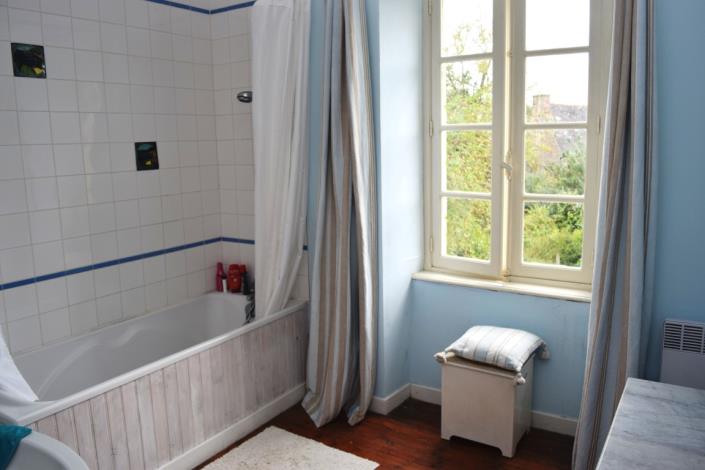 Image No.13-5 Bed House for sale