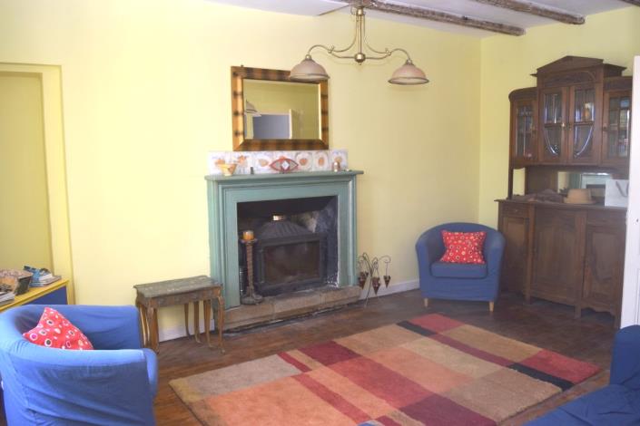 Image No.8-5 Bed House for sale