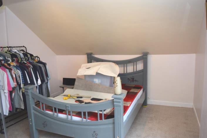 Image No.16-4 Bed House for sale