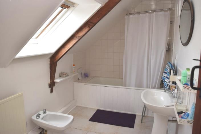 Image No.29-4 Bed House for sale