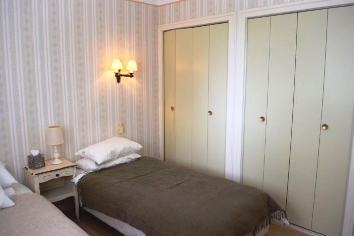 Image No.13-2 Bed House for sale