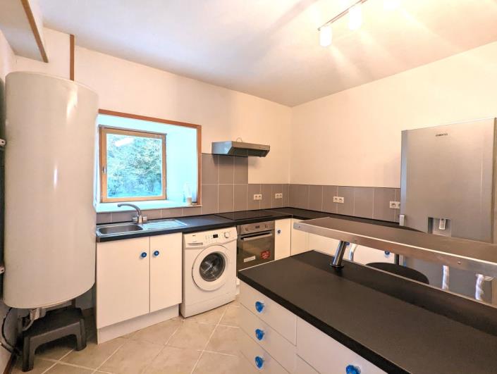 Image No.18-2 Bed House for sale