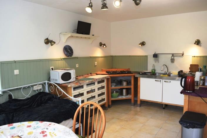 Image No.5-2 Bed House for sale