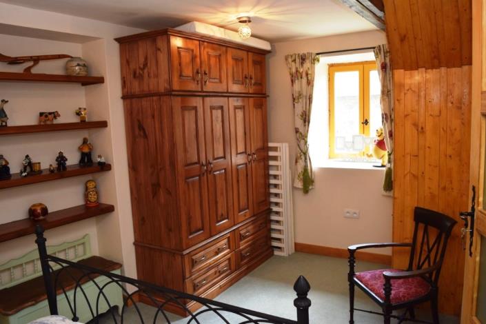 Image No.25-4 Bed House for sale