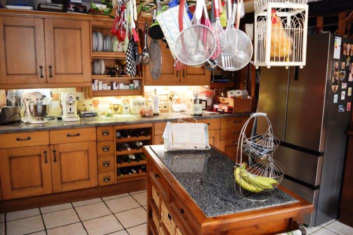 Image No.7-4 Bed House for sale