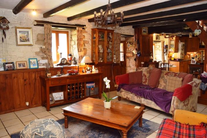 Image No.9-4 Bed House for sale