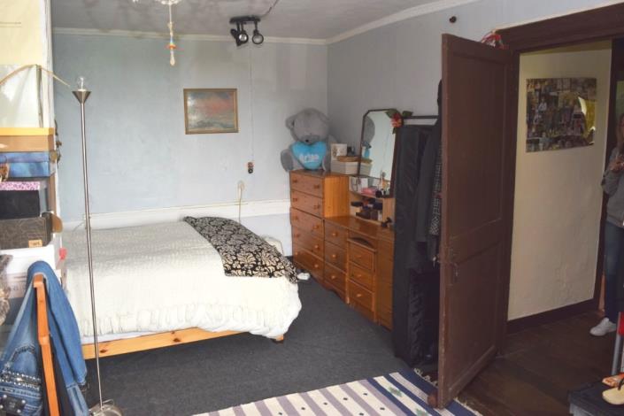 Image No.19-5 Bed House for sale