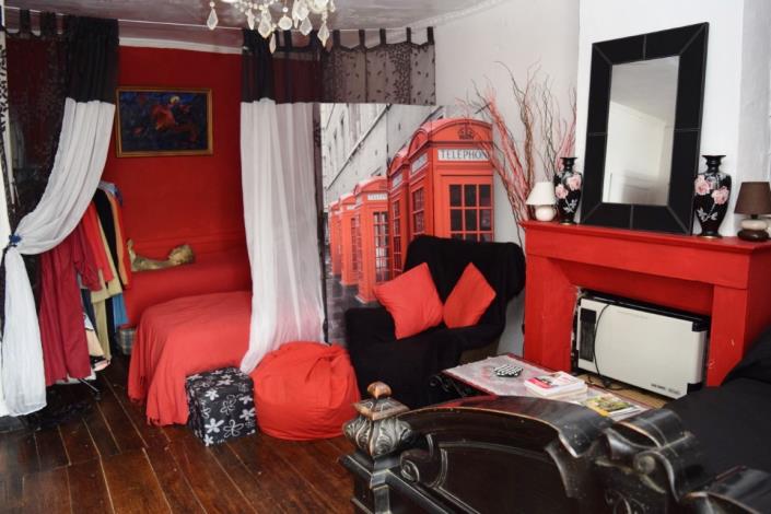 Image No.22-5 Bed House for sale