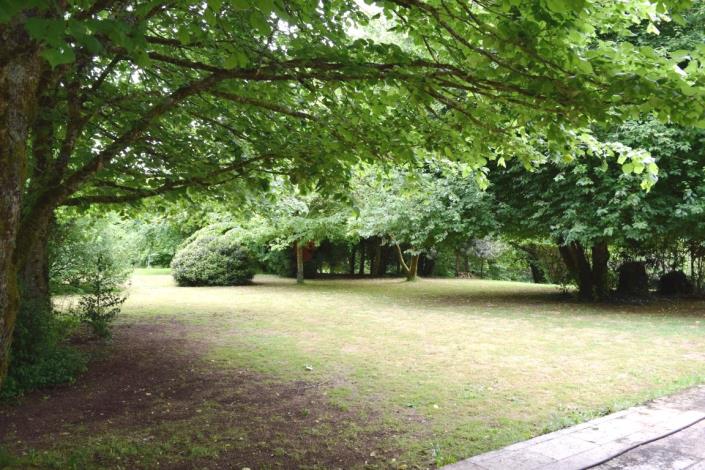 Image No.44-6 Bed House for sale