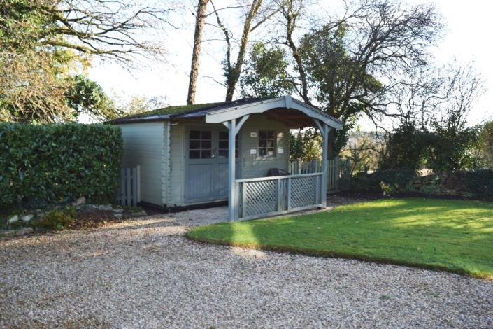 Image No.3-4 Bed House for sale