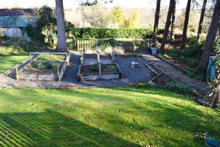 Image No.29-4 Bed House for sale