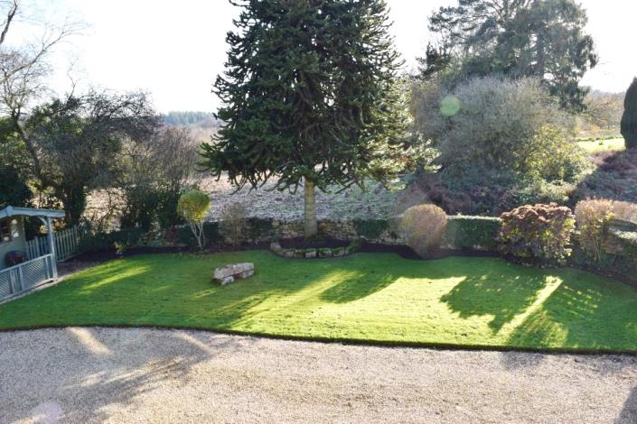 Image No.2-4 Bed House for sale