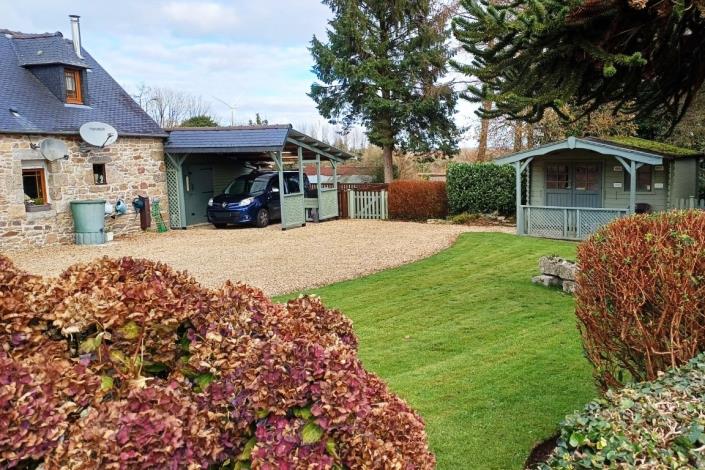 Image No.6-4 Bed House for sale