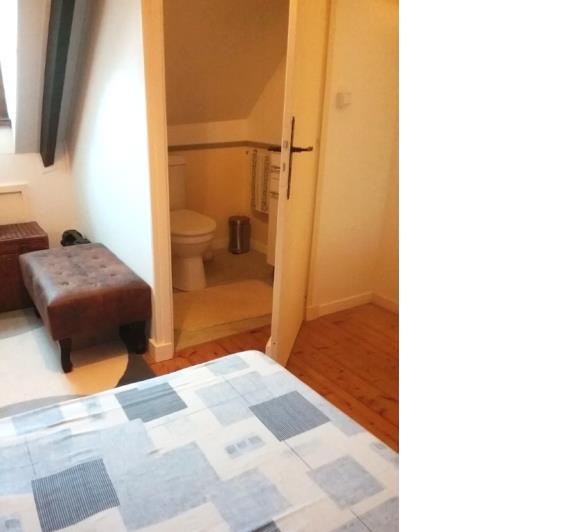 Image No.26-4 Bed House for sale