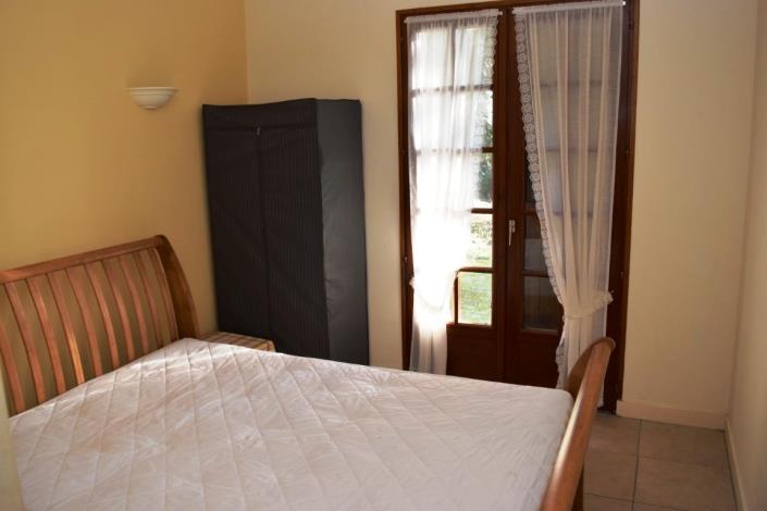 Image No.13-4 Bed House for sale