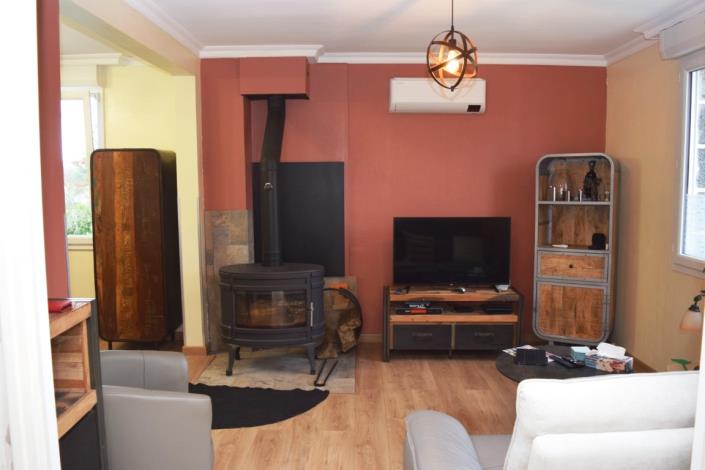 Image No.7-2 Bed House for sale