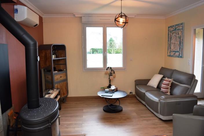 Image No.6-2 Bed House for sale