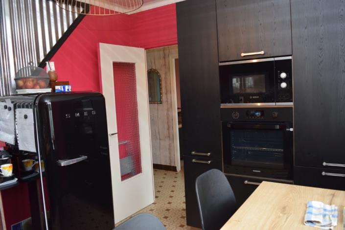 Image No.5-2 Bed House for sale