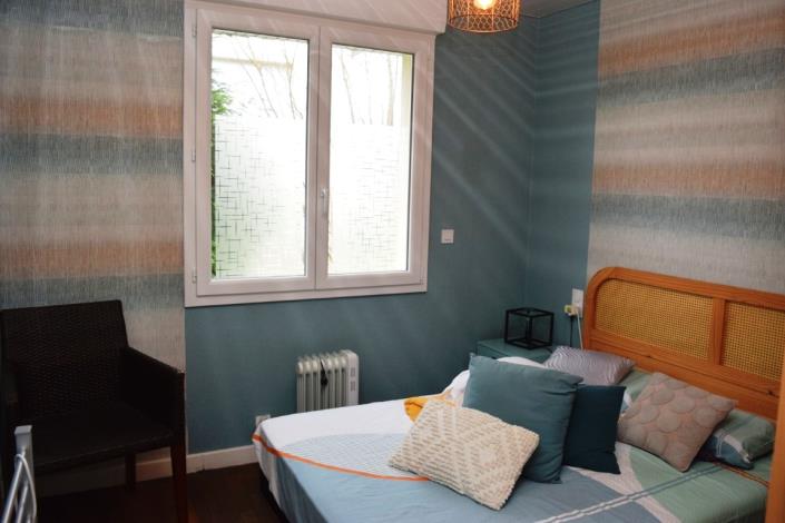 Image No.10-2 Bed House for sale