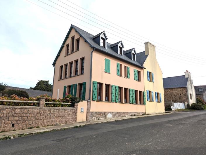 Image No.3-13 Bed House for sale