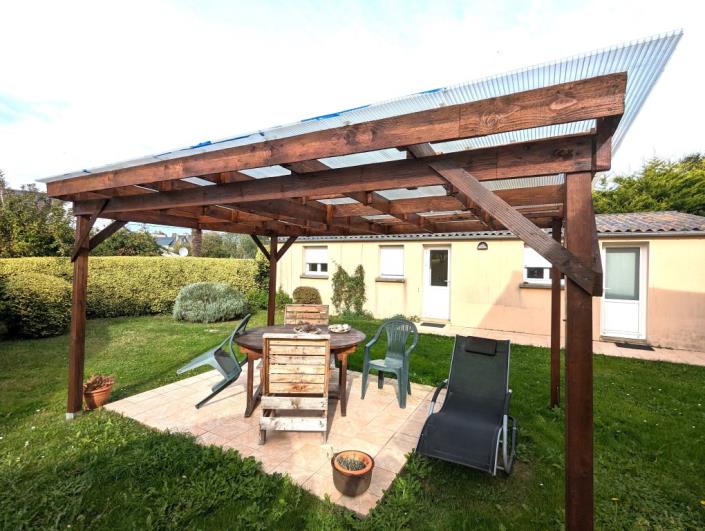 Image No.27-13 Bed House for sale