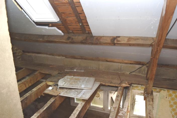 Image No.17-2 Bed House for sale