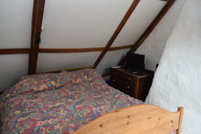 Image No.10-2 Bed House for sale