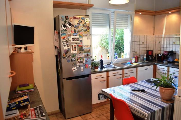 Image No.9-5 Bed House for sale