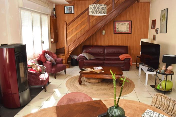 Image No.13-5 Bed House for sale