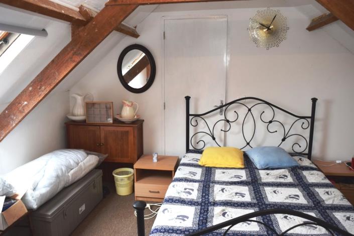 Image No.20-4 Bed House for sale