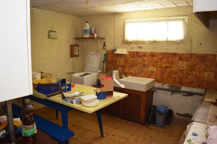 Image No.24-4 Bed House for sale