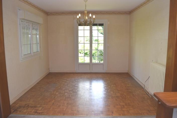 Image No.9-3 Bed House for sale