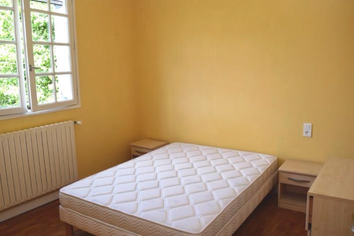 Image No.11-3 Bed House for sale