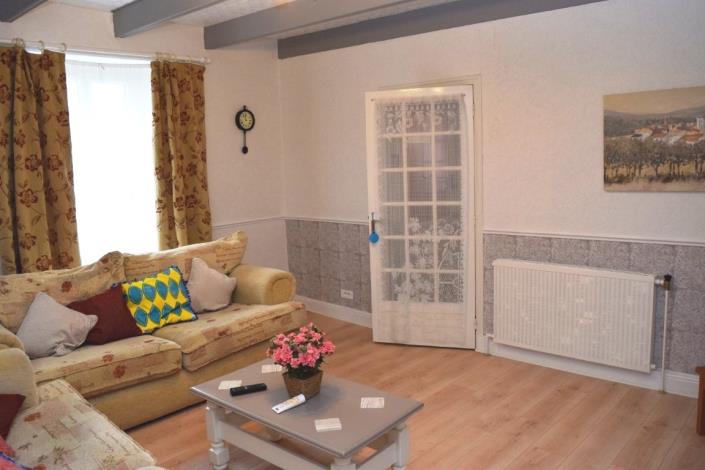 Image No.4-5 Bed House for sale