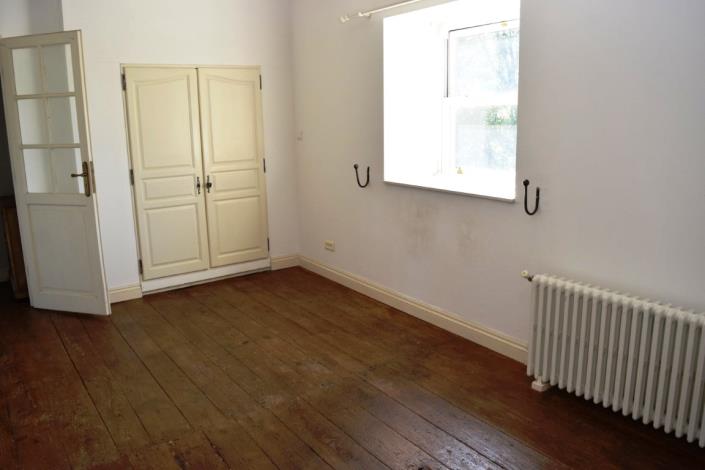 Image No.14-5 Bed House for sale