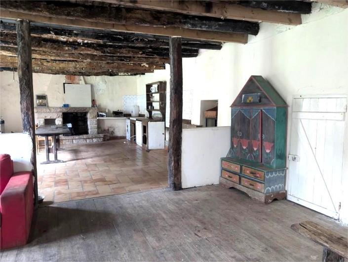 Image No.6-4 Bed House for sale