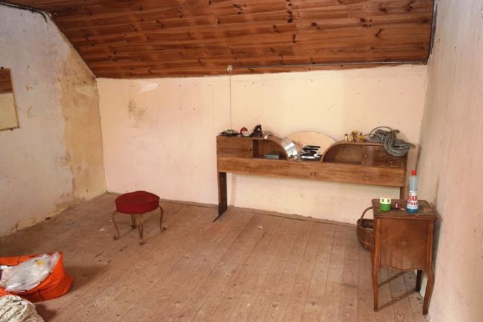 Image No.4-House for sale