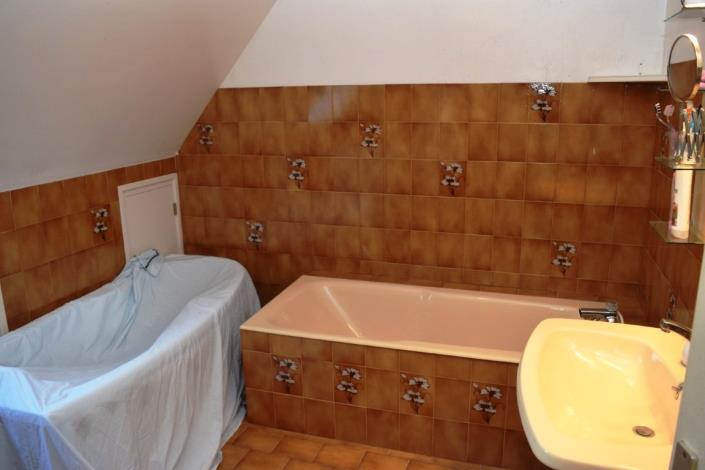 Image No.16-5 Bed House for sale