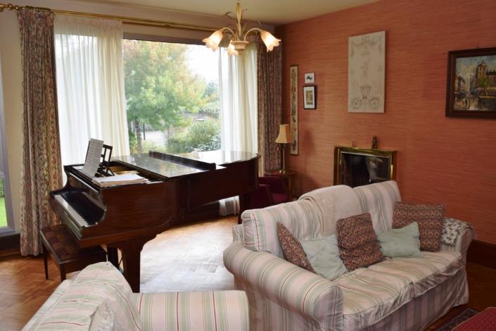 Image No.11-4 Bed House for sale