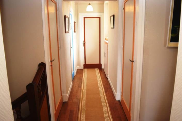 Image No.19-4 Bed House for sale