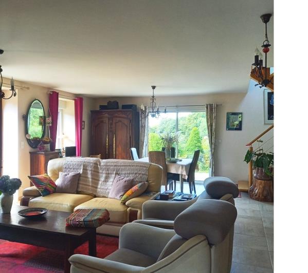 Image No.6-3 Bed House for sale