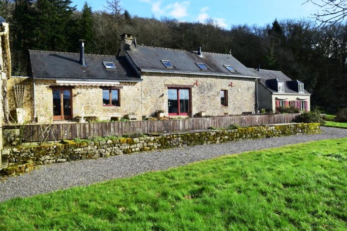 Image No.20-6 Bed House for sale