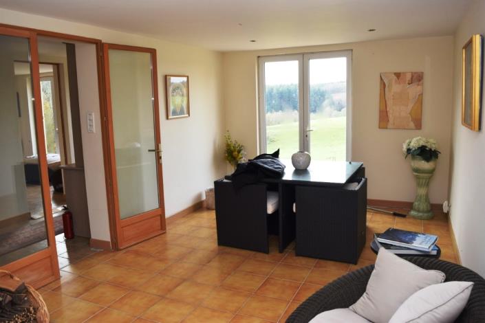 Image No.24-6 Bed House for sale