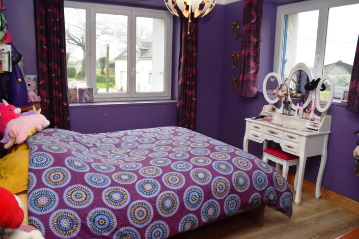 Image No.12-5 Bed House for sale