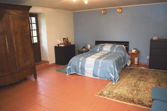 Image No.6-2 Bed House for sale